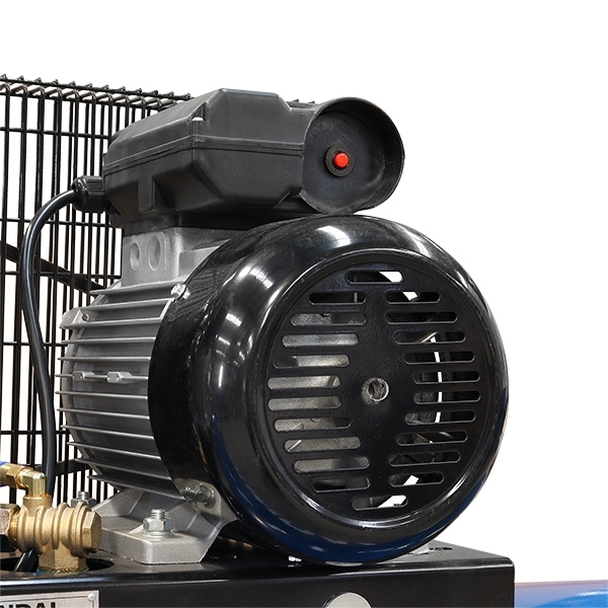 High cfm clearance air compressor