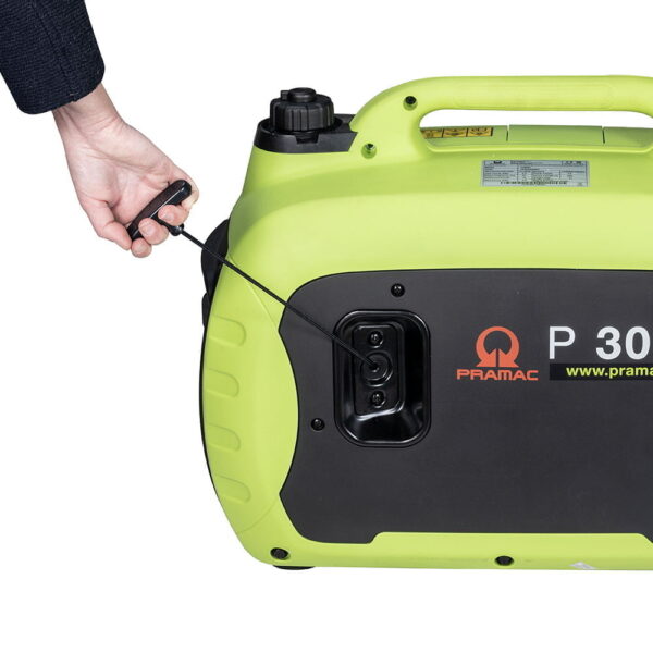 Pramac P3000i Petrol Inverter Generator-PF262SXI002-person-pulling-recoil