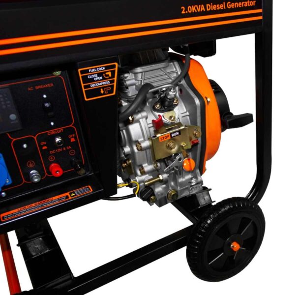 T-Mech-210410-Portable-Diesel-Generator-Open-Frame-Single-Phase-close-up-engine